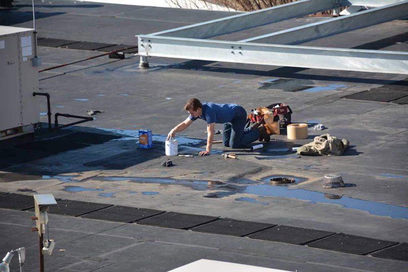 Clay & Concrete Tile Roof. Asphalt Shingles. Metal Roof Roof Repair in Castaic Los Angeles